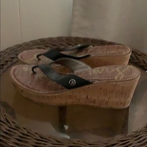 Flip flop sandals